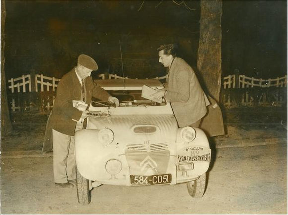 Original Press Pic. Citroen 2CV Dagonet, Lyon - Charbonniere Rally 1955